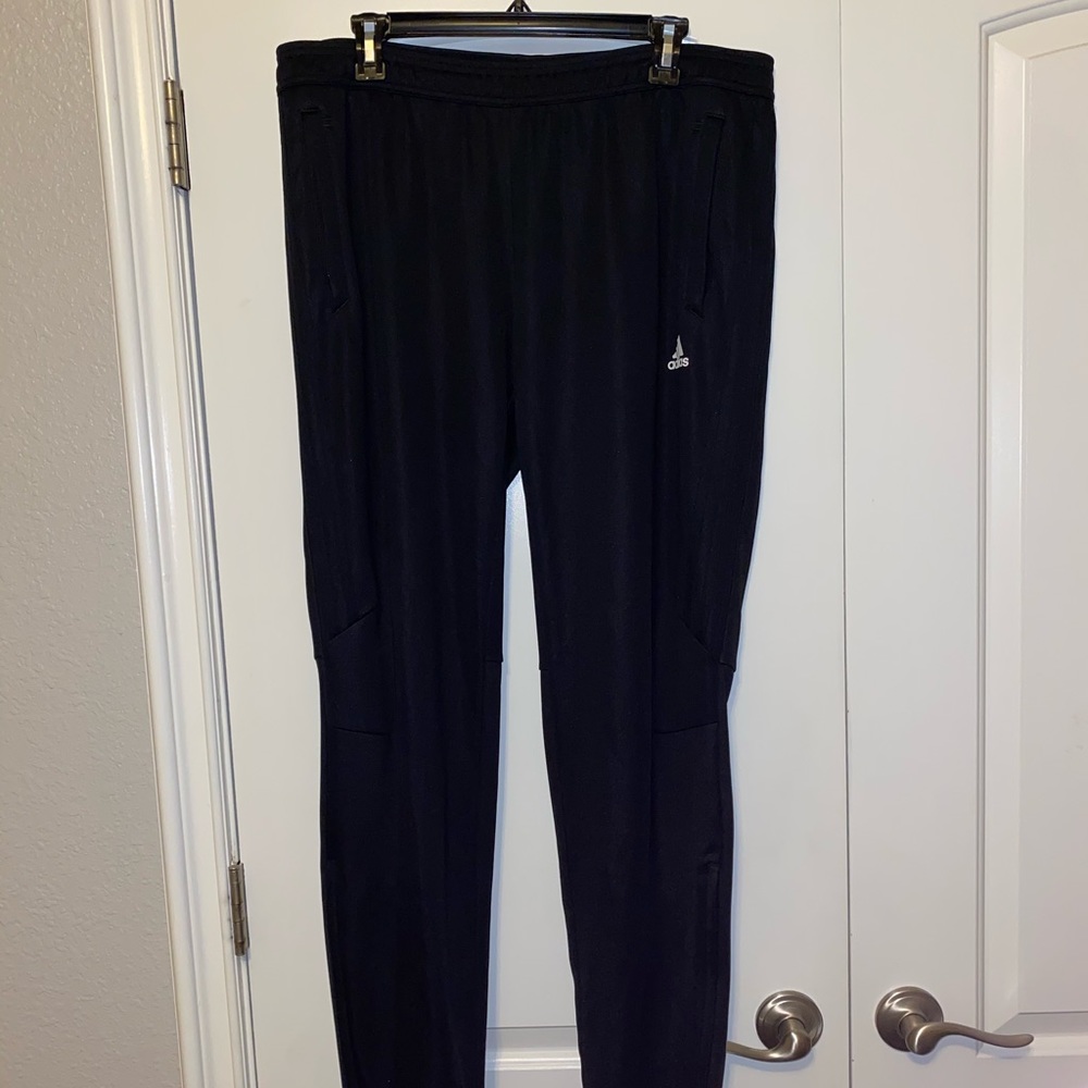Black Adidas Joggers/Sweats